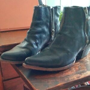 Vintage Frye Ankle Boots with Side Zippers 8